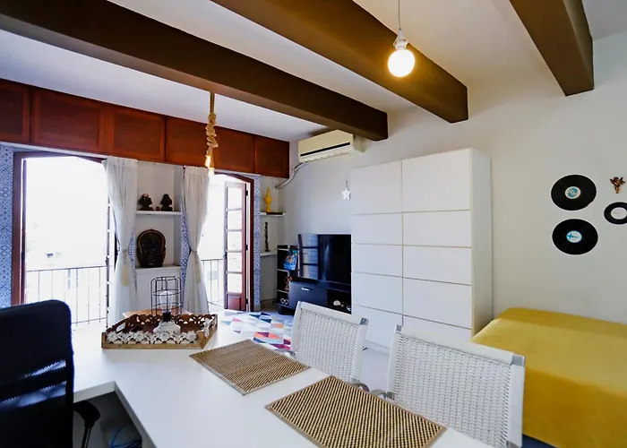 Refugio Charmoso Em Conforto, Estilo E Localizacao Imbativel Porto Alegre